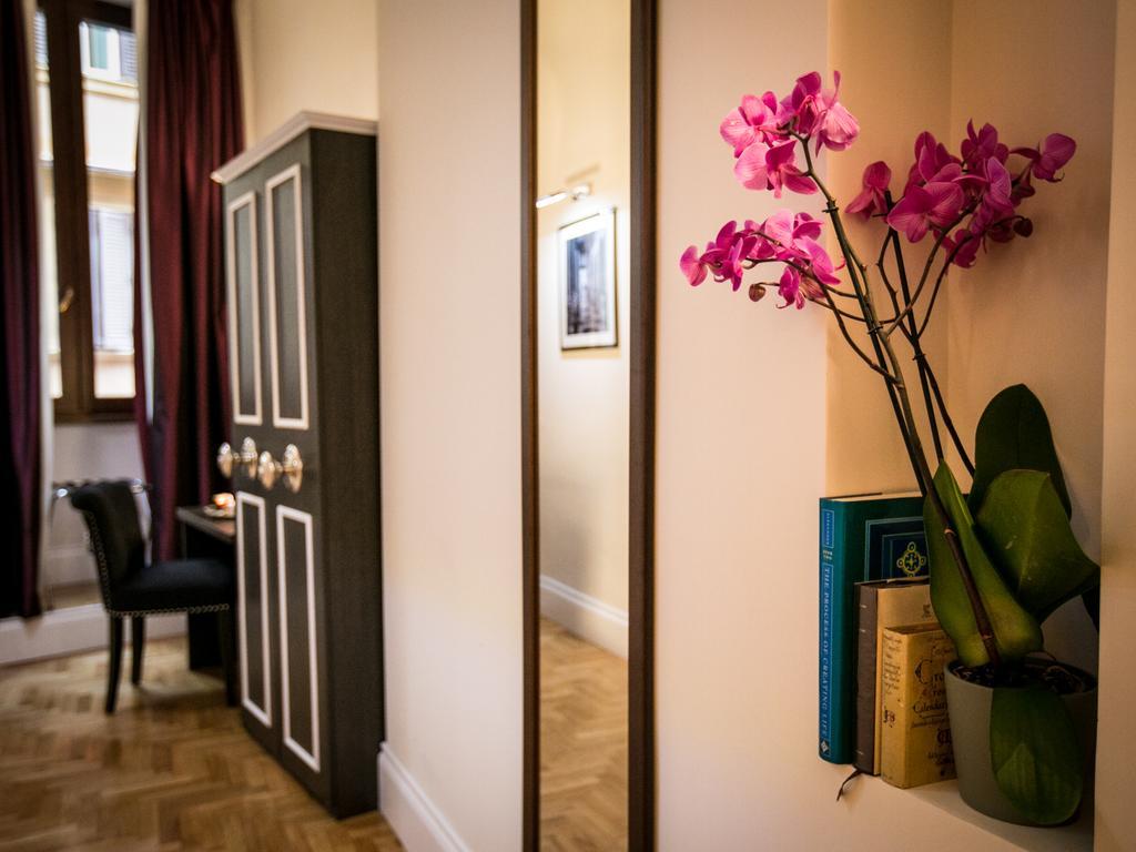 Bed and Breakfast Minerva Relais Рим Экстерьер фото
