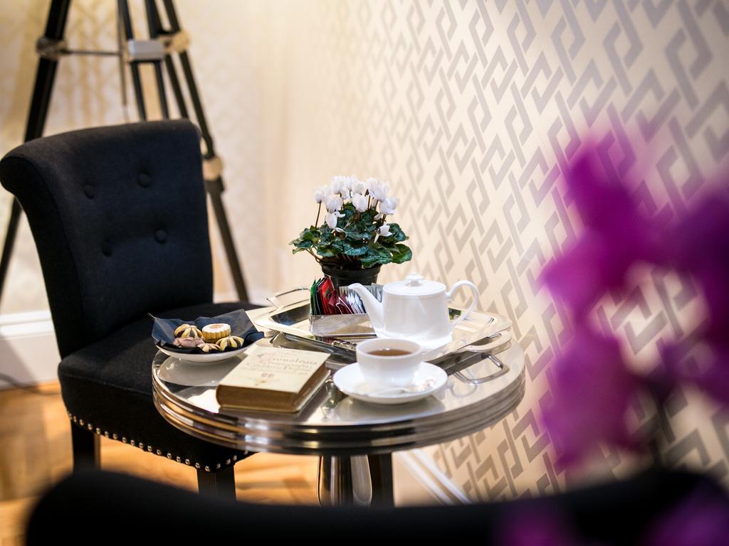 Bed and Breakfast Minerva Relais Рим Экстерьер фото